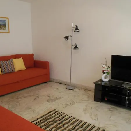 Amazing Studio In Les Pins With A Large Terrasse & Seaview Parking Appartement