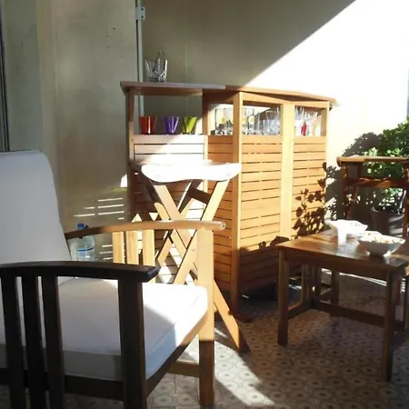 Appartement Amazing Studio In Les Pins With A Large Terrasse & Seaview Parking *